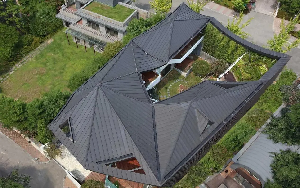 Architectural expert roofers in Chiswick
