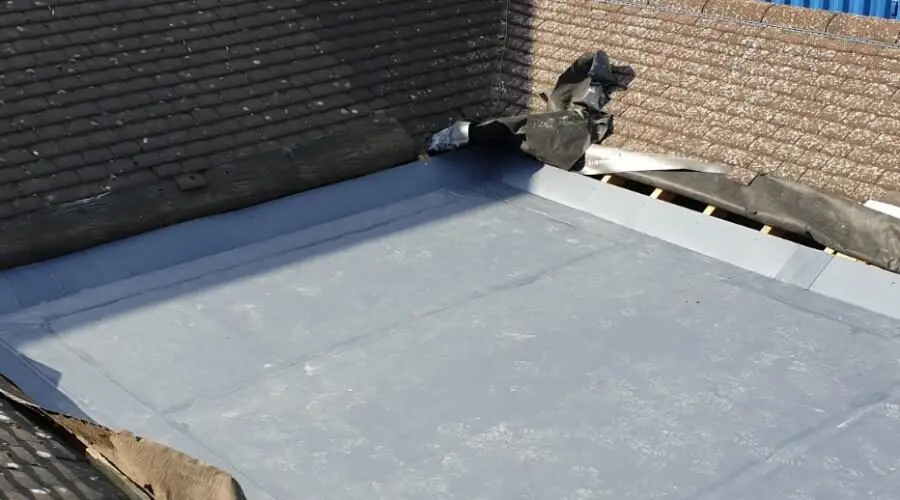flat roofing systems in Chicwick