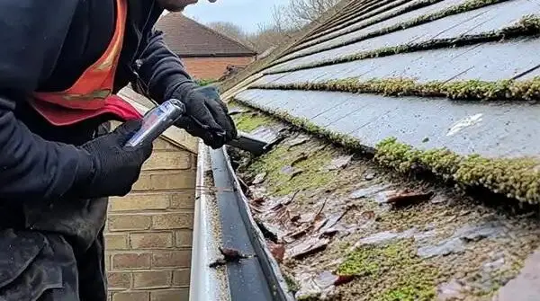 guttering in Chiswick